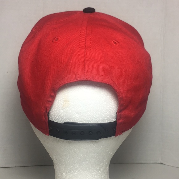 DC Comics Flash SnapBack hat - Picture 2 of 3